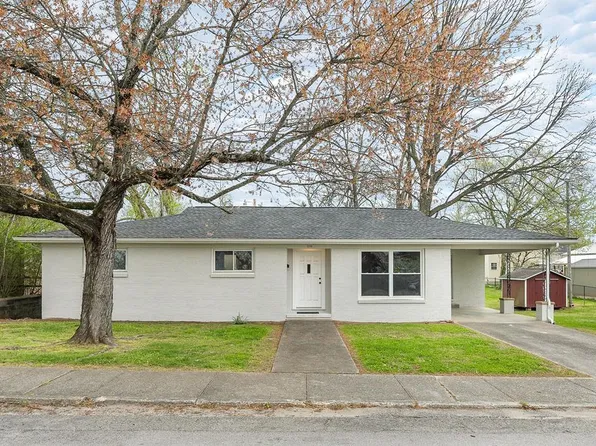 106 N Main St, Sparta, TN 38583