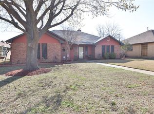 2521 Brushwood Ln, Mesquite, TX 75150