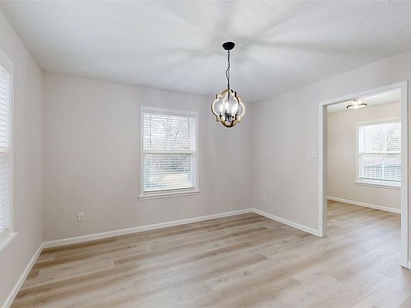 4th image of 3503 Broad Oak Cir Room C
