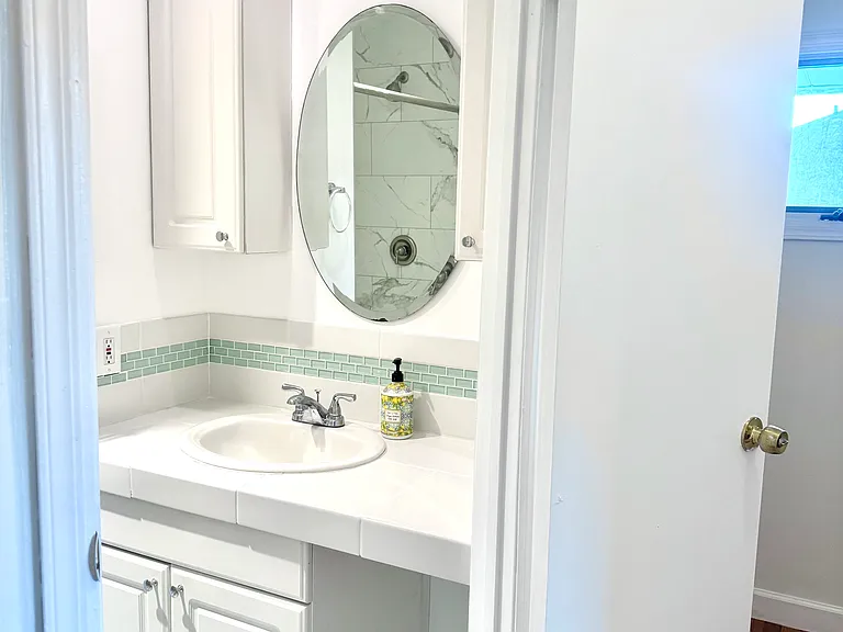 24 Sheldon Pl — Photo 11