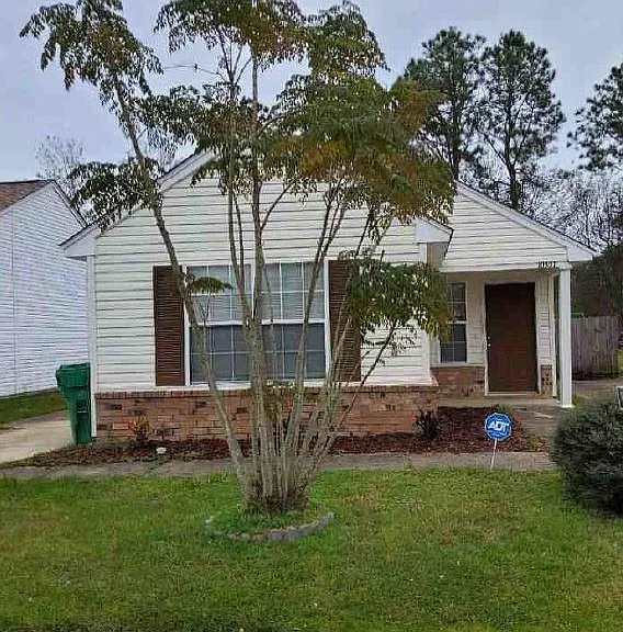 10527 Bay Tree Dr — Photo 1