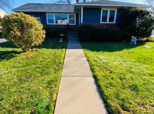 20 Everit Dr, Somerville, NJ 08876