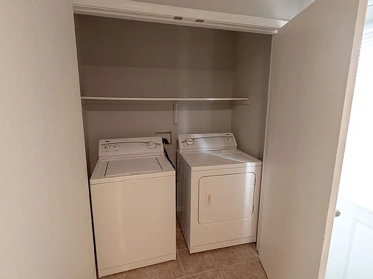 5209-5211 Currituck Ln — Photo 10