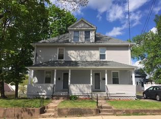 16 Clinton St, Manchester, CT 06040