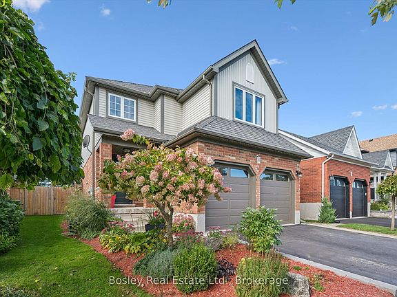 3rd image of 26 Glengarry Rd