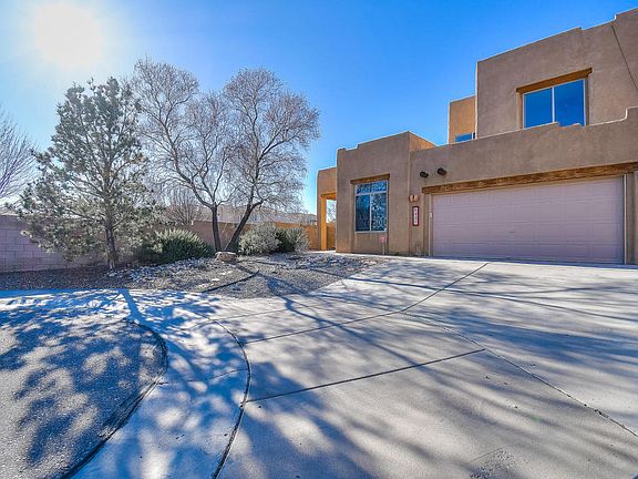2nd image of 6801 Calle Elena NE