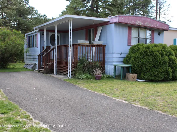 201 Mockingbird Way, Whiting, NJ 08759