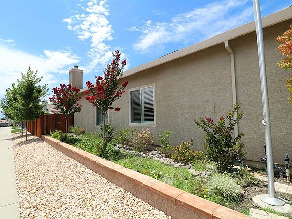 2nd image of 2025 Taft Dr