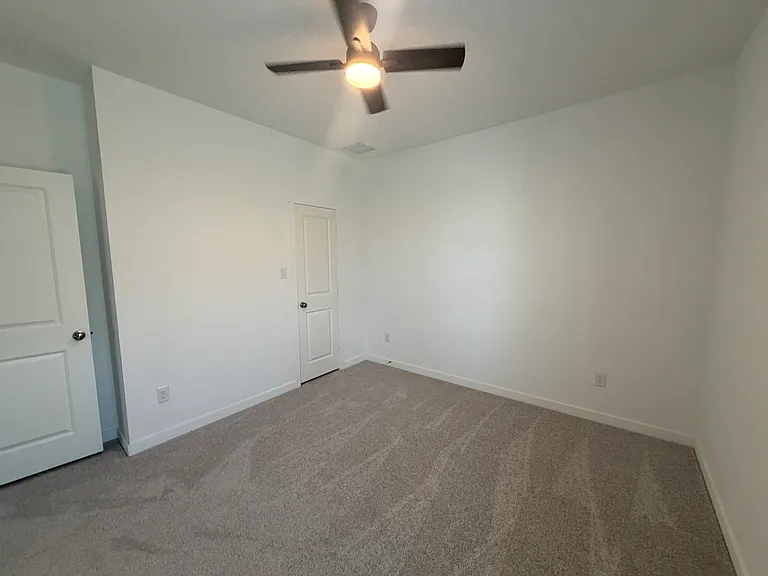 8908 San Carlos — Photo 2