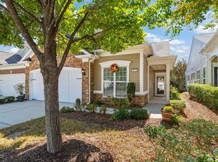 821 Finnbar Dr, Cary, NC 27519