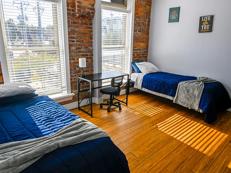 124 Saint Johns Ave #5 — Photo 9