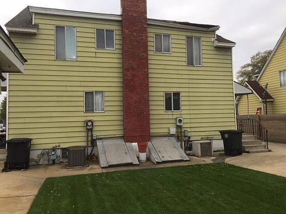 2nd image of 4105 Catalpa St