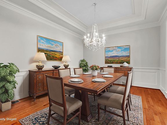 5th image of 128 Lowther Hall Ln