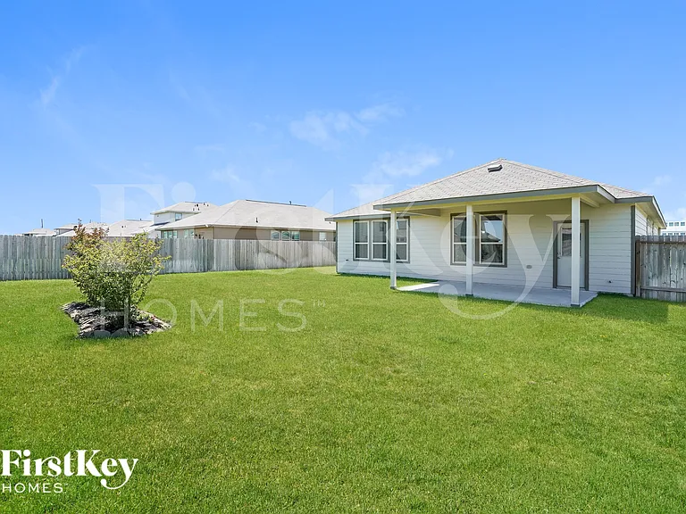 118 White Wing Ln — Photo 15