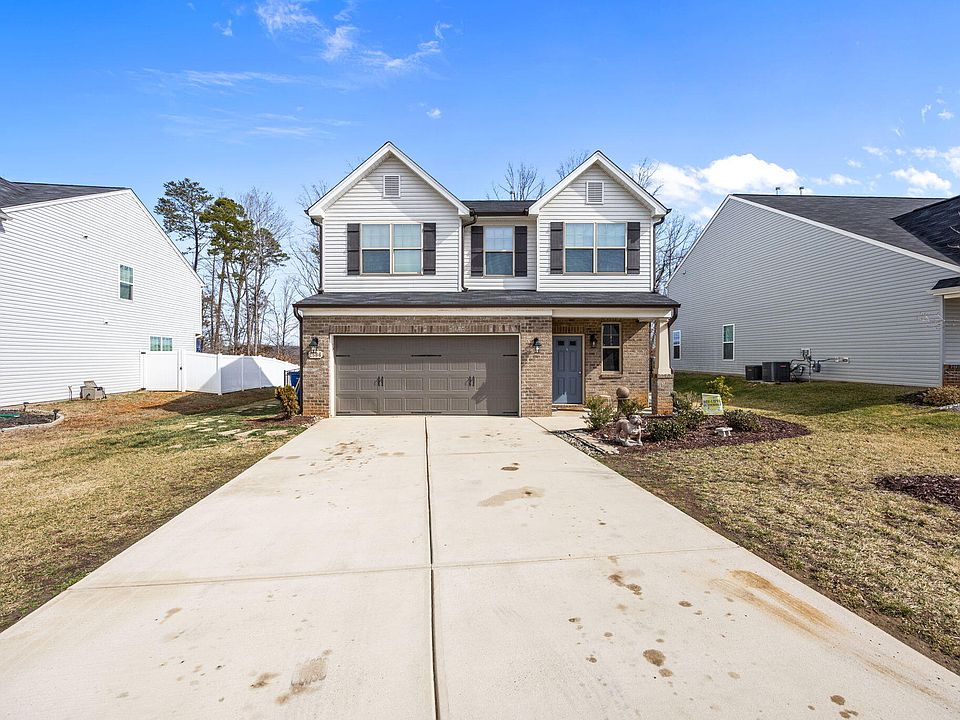 1st image of 2586 Lacy Holt Rd