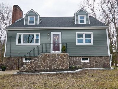 35 Banks Ter, Swampscott, MA, 01907