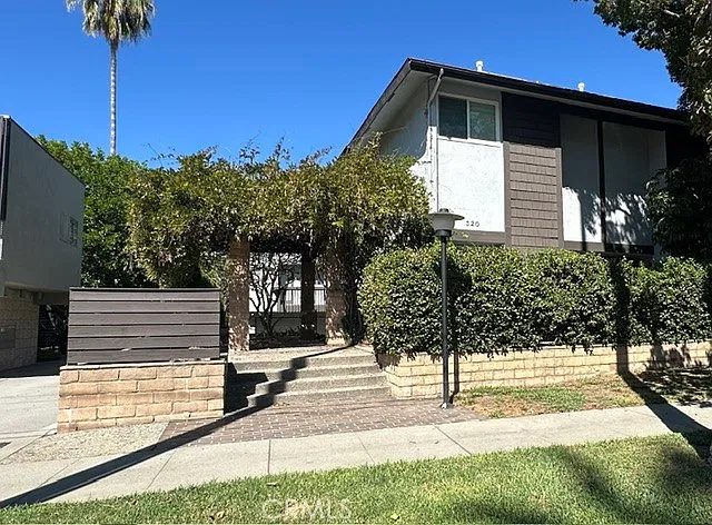 2 bed, 1322 sqft, $3,800 — Photo 1