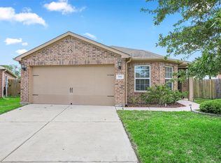 2902 Trawler Pl, Texas City, TX 77591
