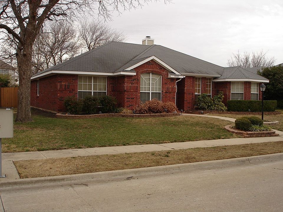 1st image of 10991 Castle Dr