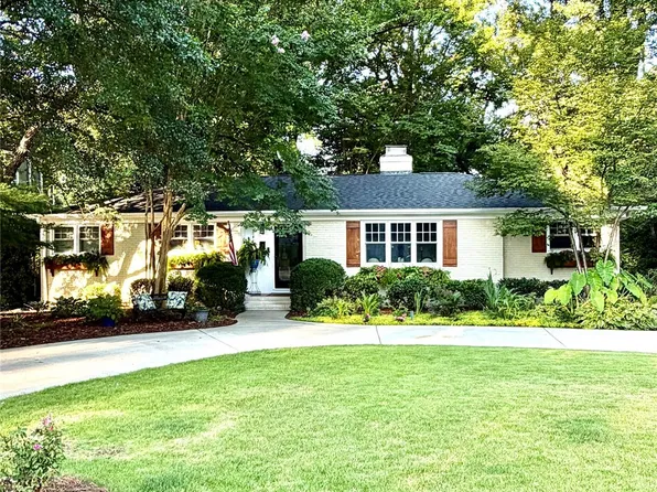 5444 Topping Pl, Charlotte, NC 28209