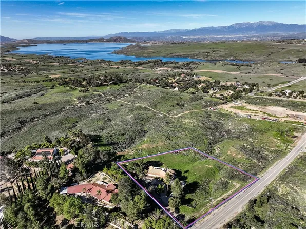 20329 Luchs Rd, Perris, CA 92570
