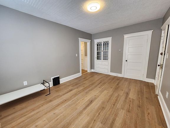 3rd image of 101 Ocean Ave #1L