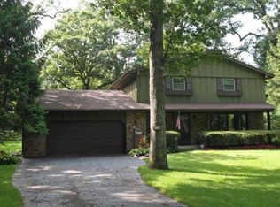 2148 Horseshoe Ln, Delavan, WI 53115