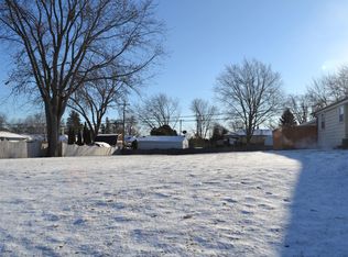 3323 W Ramsey Ave, Milwaukee, WI 53221