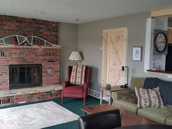 5th image of 297 W Lake Dr