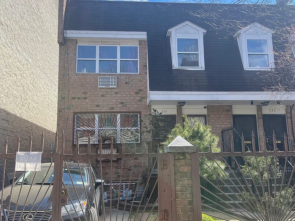 1st image of 234 Palmetto St