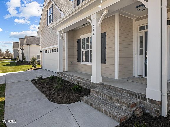5th image of 966 Hunter Grace Drive