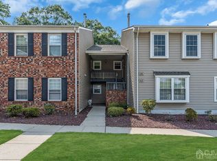 44 Lane Ct, Old Bridge, NJ 08857