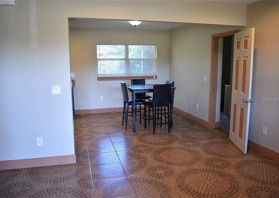 2nd image of 5122 E Columbus Dr