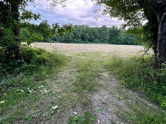 3rd image of 1110 Slate Lick Rd