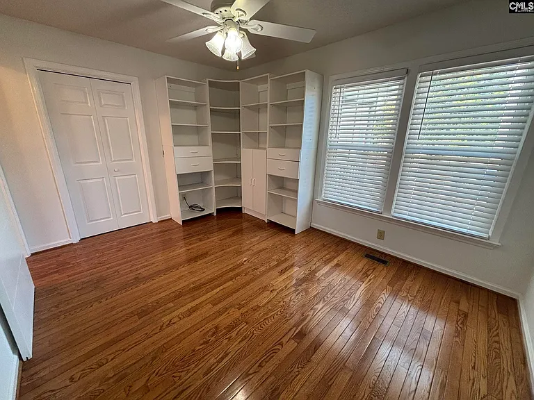 221 Timberlake Dr — Photo 10