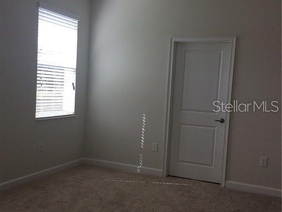 4th image of 10132 Lovegrass Ln