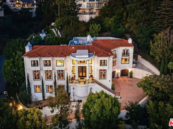 1404 Dawnridge Dr, Beverly Hills, CA 90210