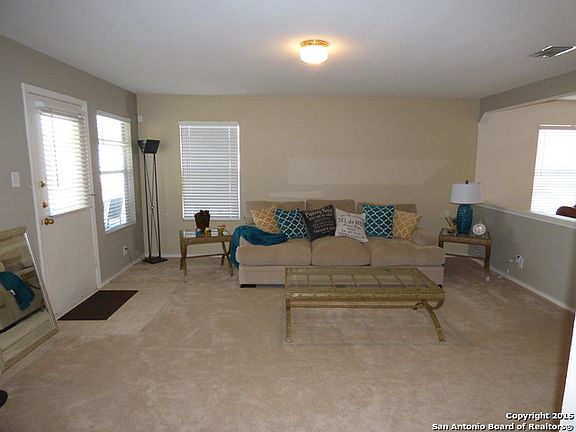 5th image of 13319 Hampton Dl