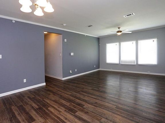 5th image of 2604 Avenue K