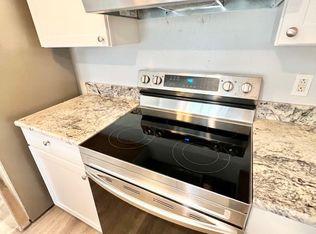 4005 Schooner Trl, Chesapeake, VA 23321