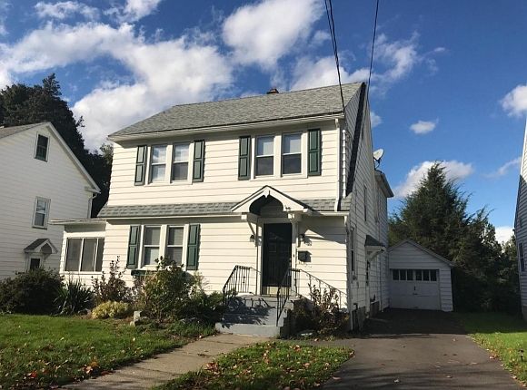 1st image of 4 Kendall Ave