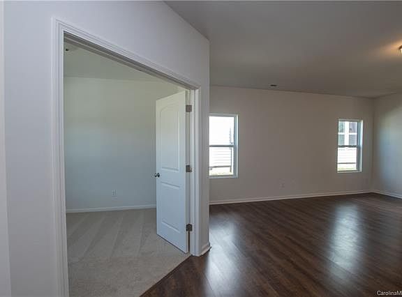 5th image of 208 Fesperman Cir #160