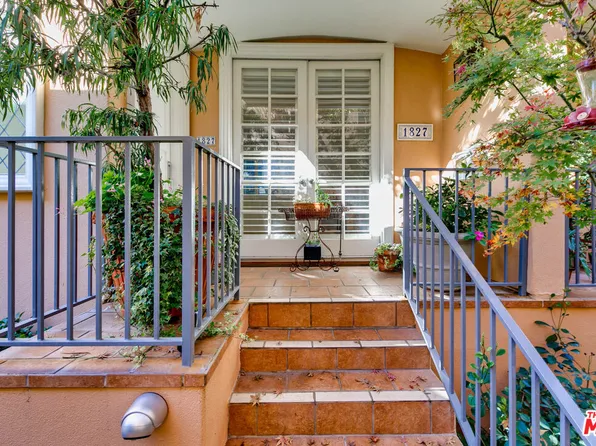 1827 Barry Ave #2, Los Angeles, CA 90025