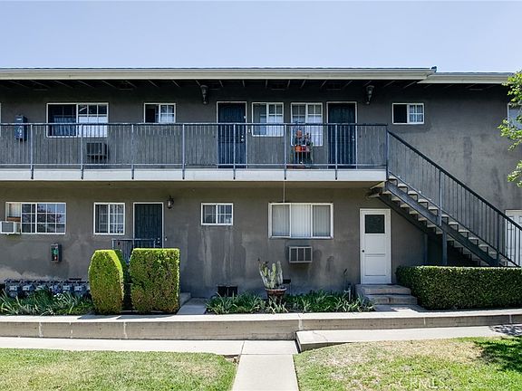 5th image of 862 Carillo Dr