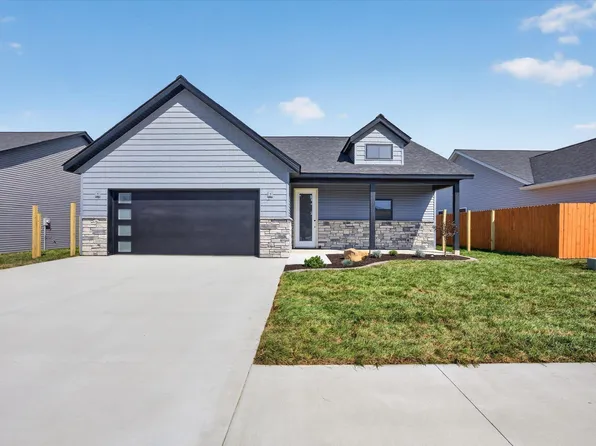 2107 Walden Dr, Bedford, IN 47421