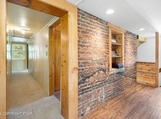 2229 Smith Rd, Stroudsburg, PA 18360