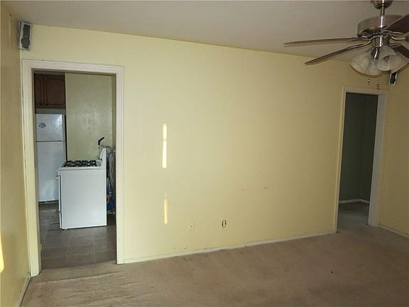 4th image of 1028 Sunnymeade Dr