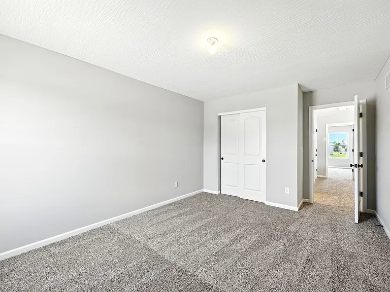 9440 Windsor Curv — Photo 45