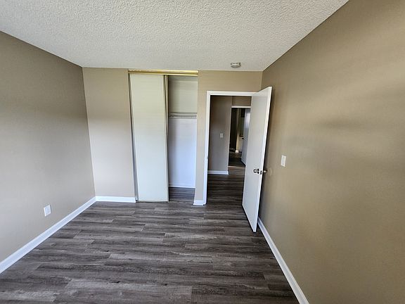 3rd image of 2200 Arbol Ct