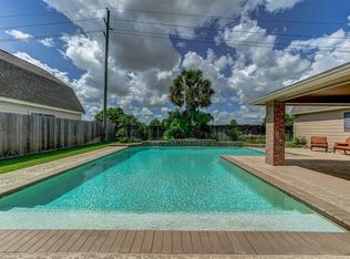 11217 Harris Ave, Pearland, TX 77584